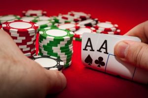 آموزش پوکر – آشنایی با اصول بازی در FLOP